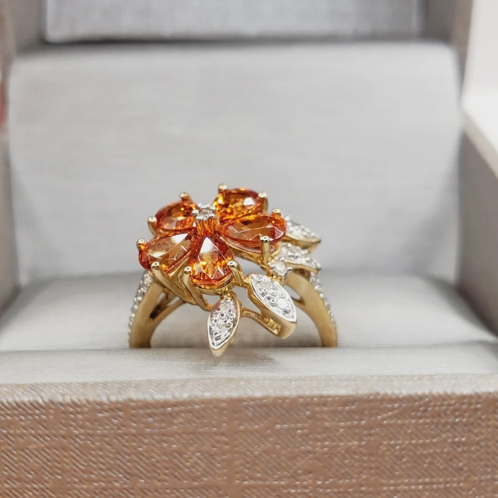 10k Solid Yellow Gold Genuine Spessartite Mandarin Garnet & Diamond Flower Ring